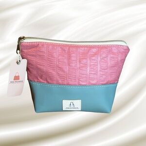 Handmade Zipper Pouch - Vintage Matelasse Fabric - Large